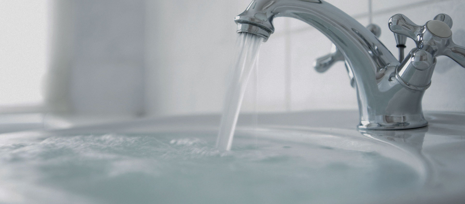 Услуги юриста при затоплении в Алхан-Юрте
