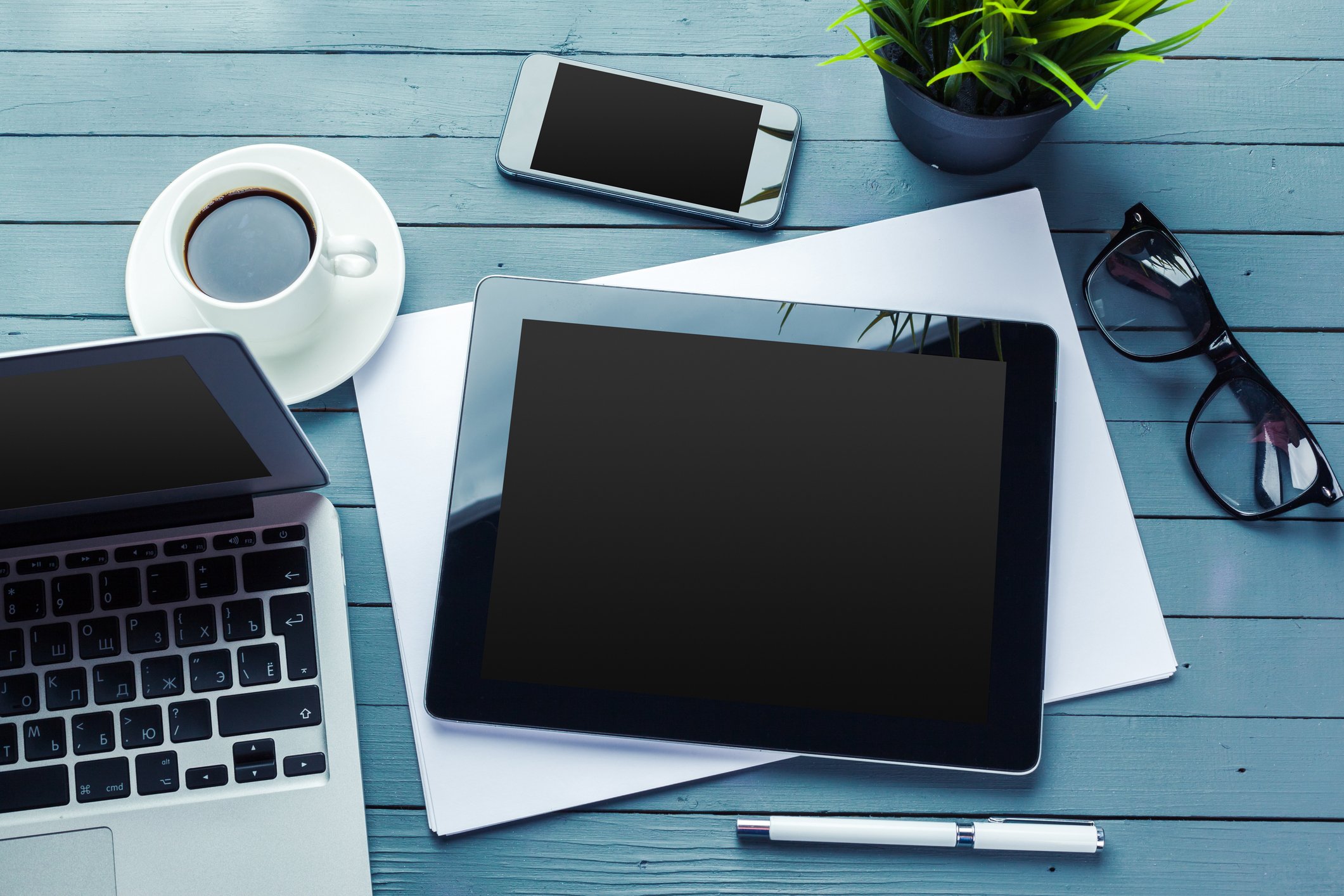 Устранение недостатков товаров или услуг в Алхан-Юрте. Помощь юриста.